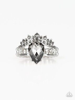 Paparazzi Ring (R194)